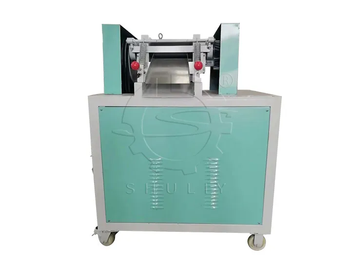 plastic dana cutter